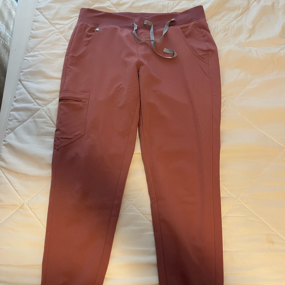 Figs Dark Cherry Zamora Joggers
